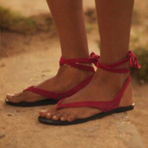 Silent D Tie-Up Thong Sandals